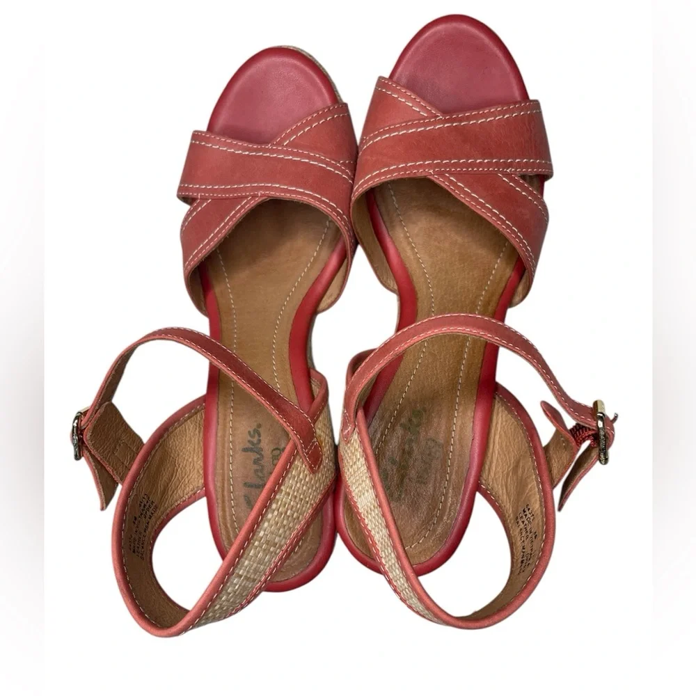 Clarks women’s Amelia Air leather espadrille wedge platform sandals